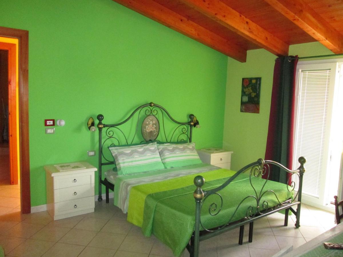 B&B Le Terrazze Isola Di S. Antioco ซานตันตีโอโก ภายนอก รูปภาพ