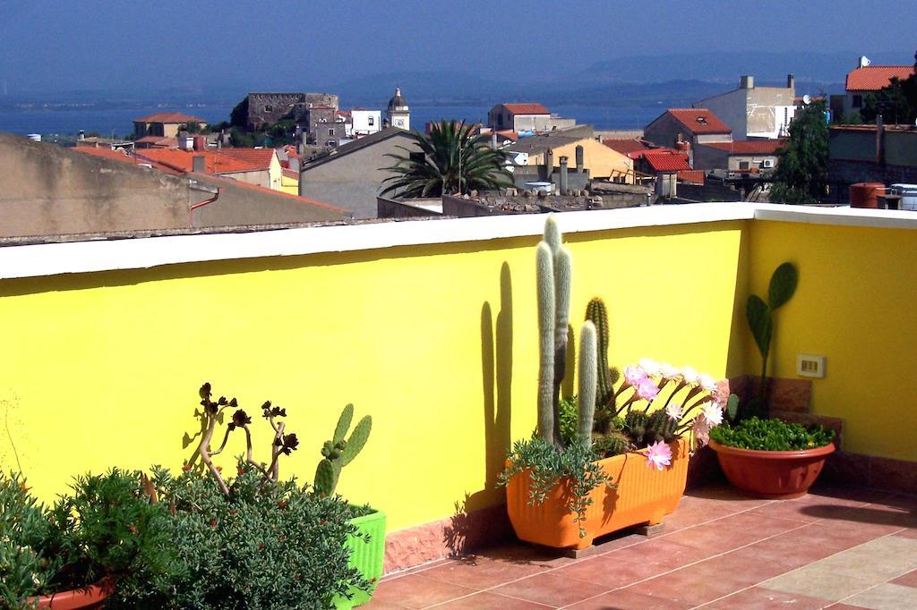 B&B Le Terrazze Isola Di S. Antioco ซานตันตีโอโก ภายนอก รูปภาพ