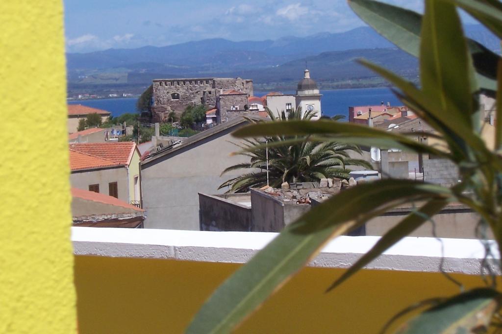 B&B Le Terrazze Isola Di S. Antioco ซานตันตีโอโก ภายนอก รูปภาพ